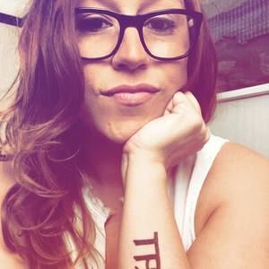 Meet your Posher, Jules